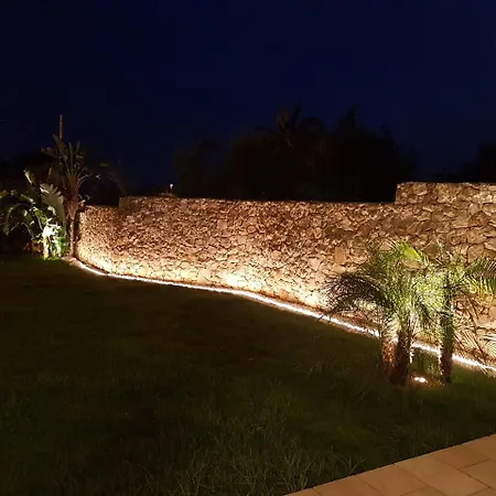 Villa Rosa Torre Suda Exterior photo