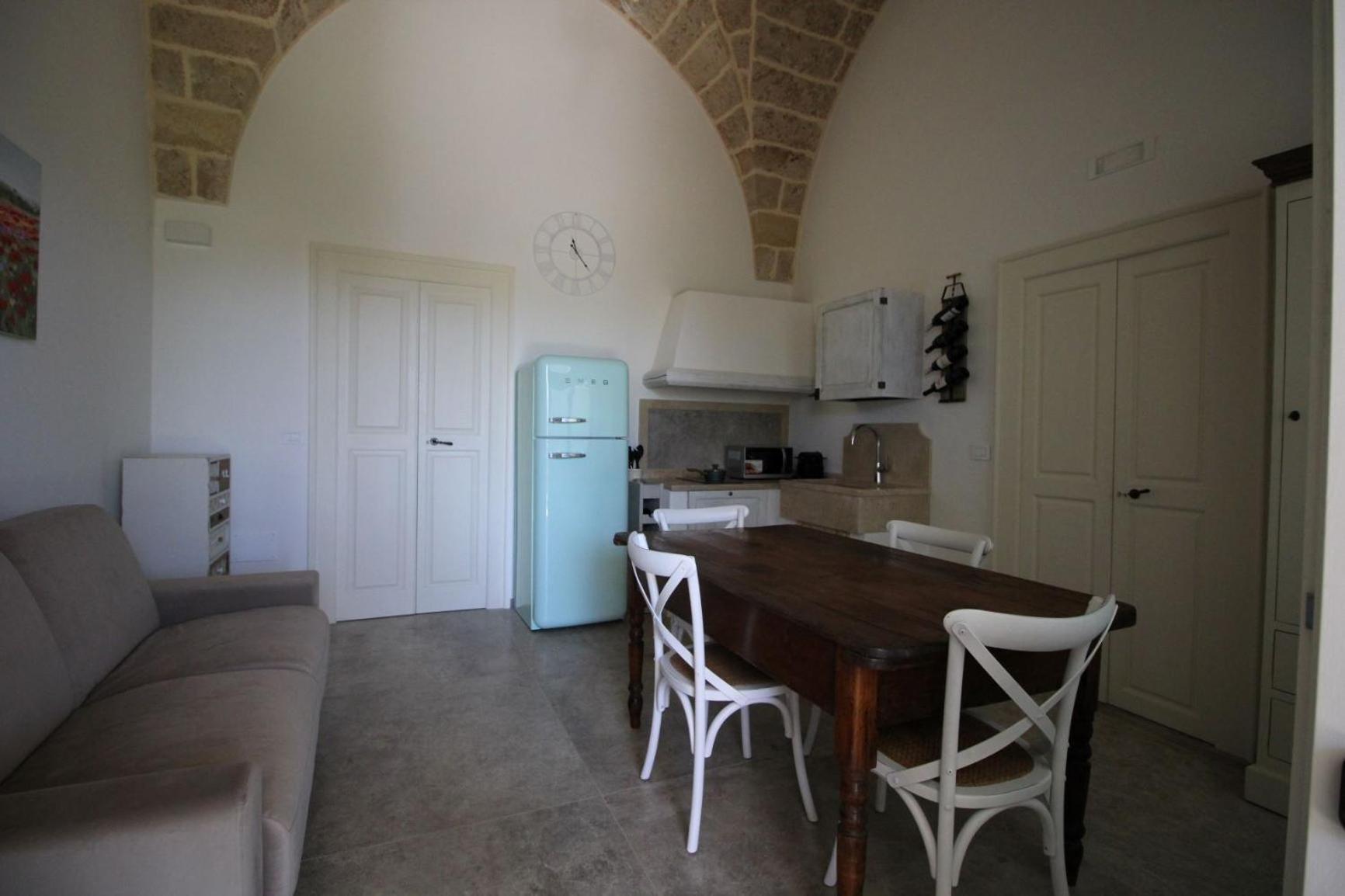 Rosa Villa Torre Suda